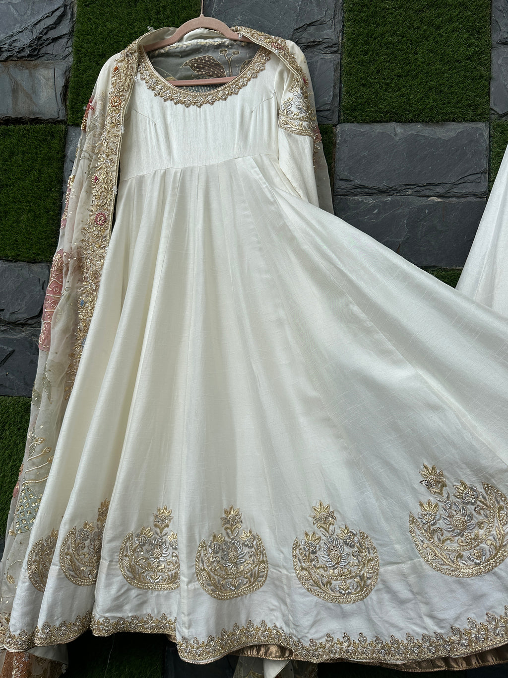 Chandni Noor Anarkali Lehenga set