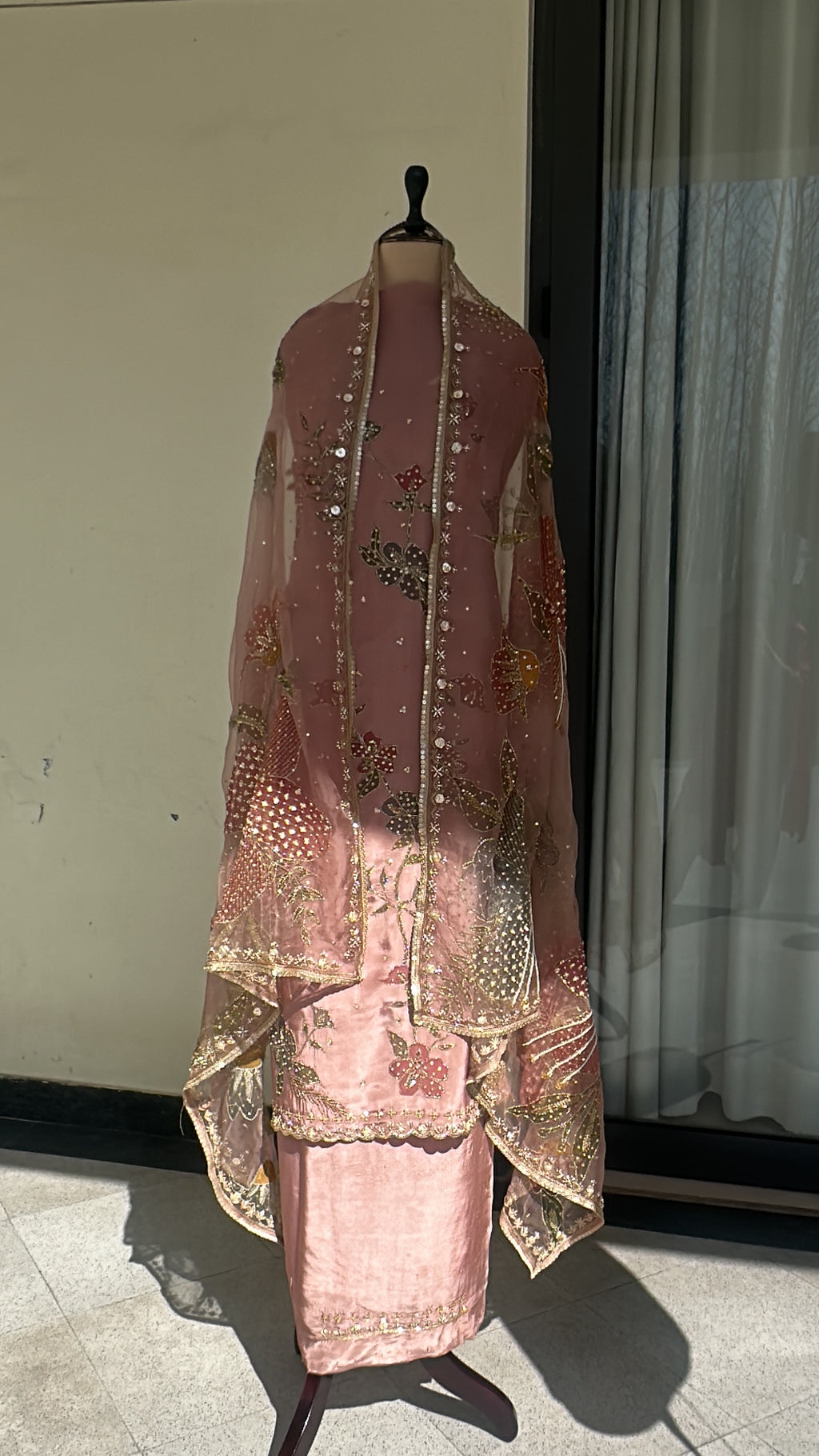 Dusty Rose Silkpainted 3 piece unstitched suit