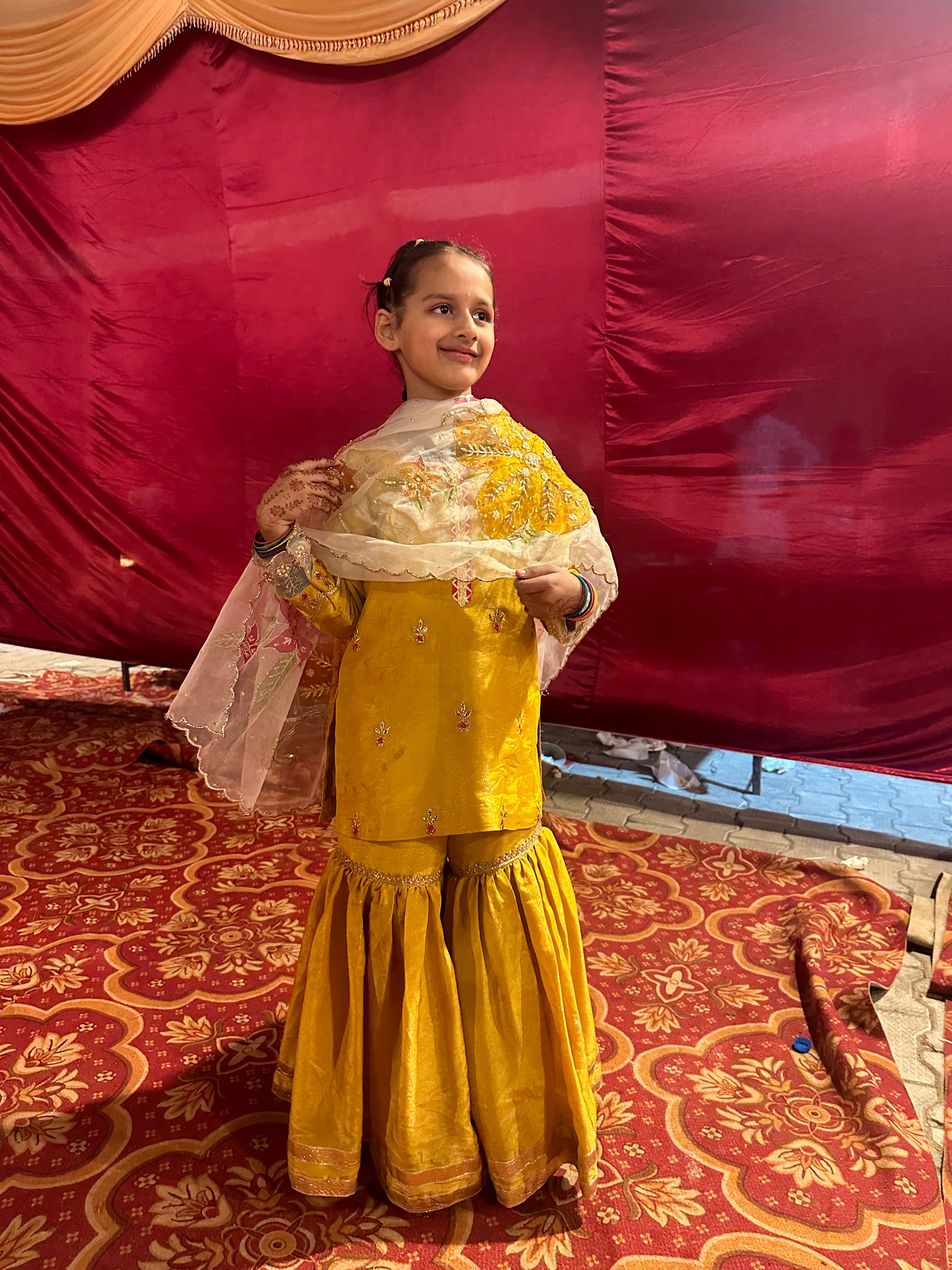 Sunehri Kids Garara set