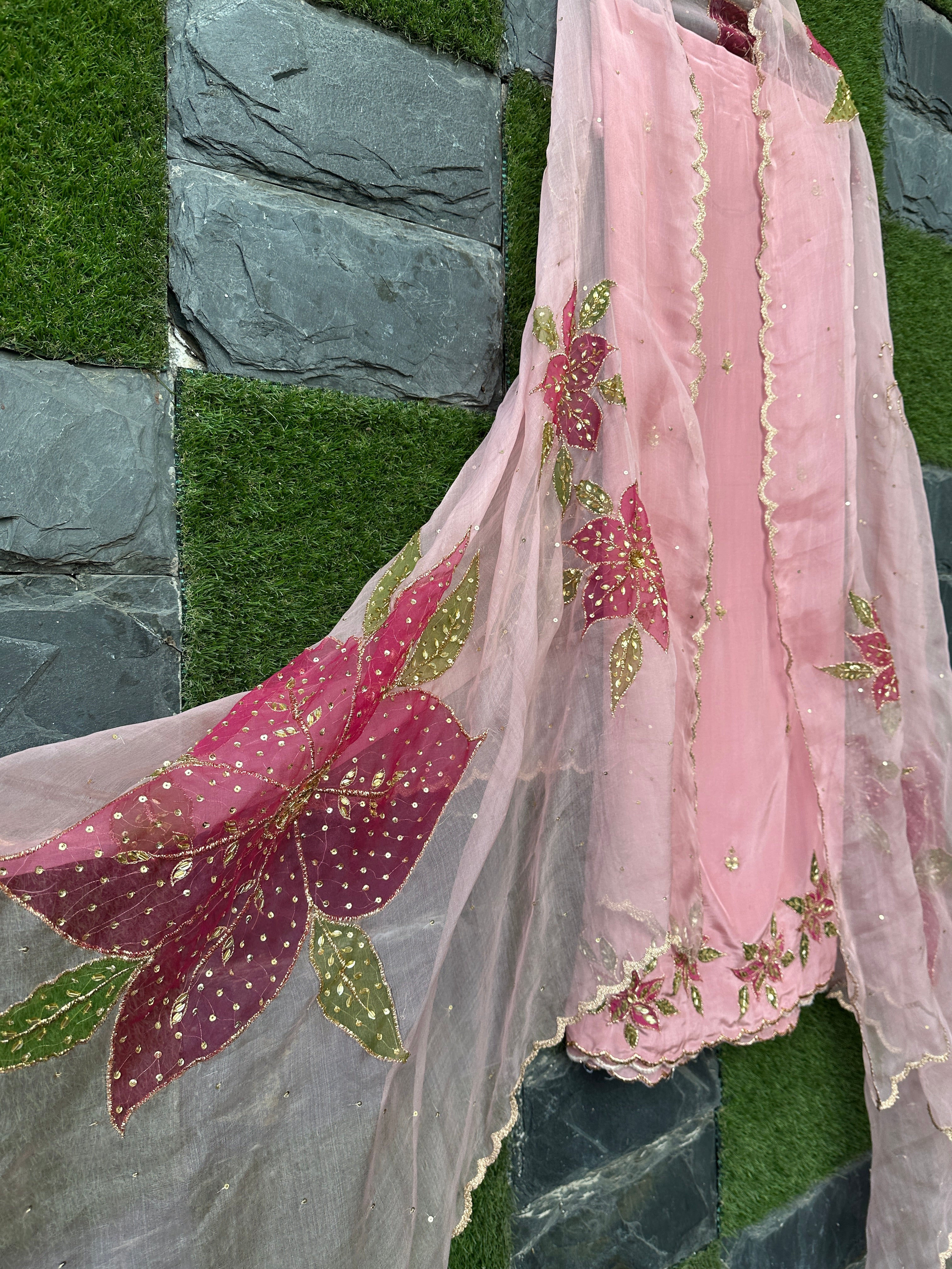 Gulaabi handpainted unstitched 3 piece set