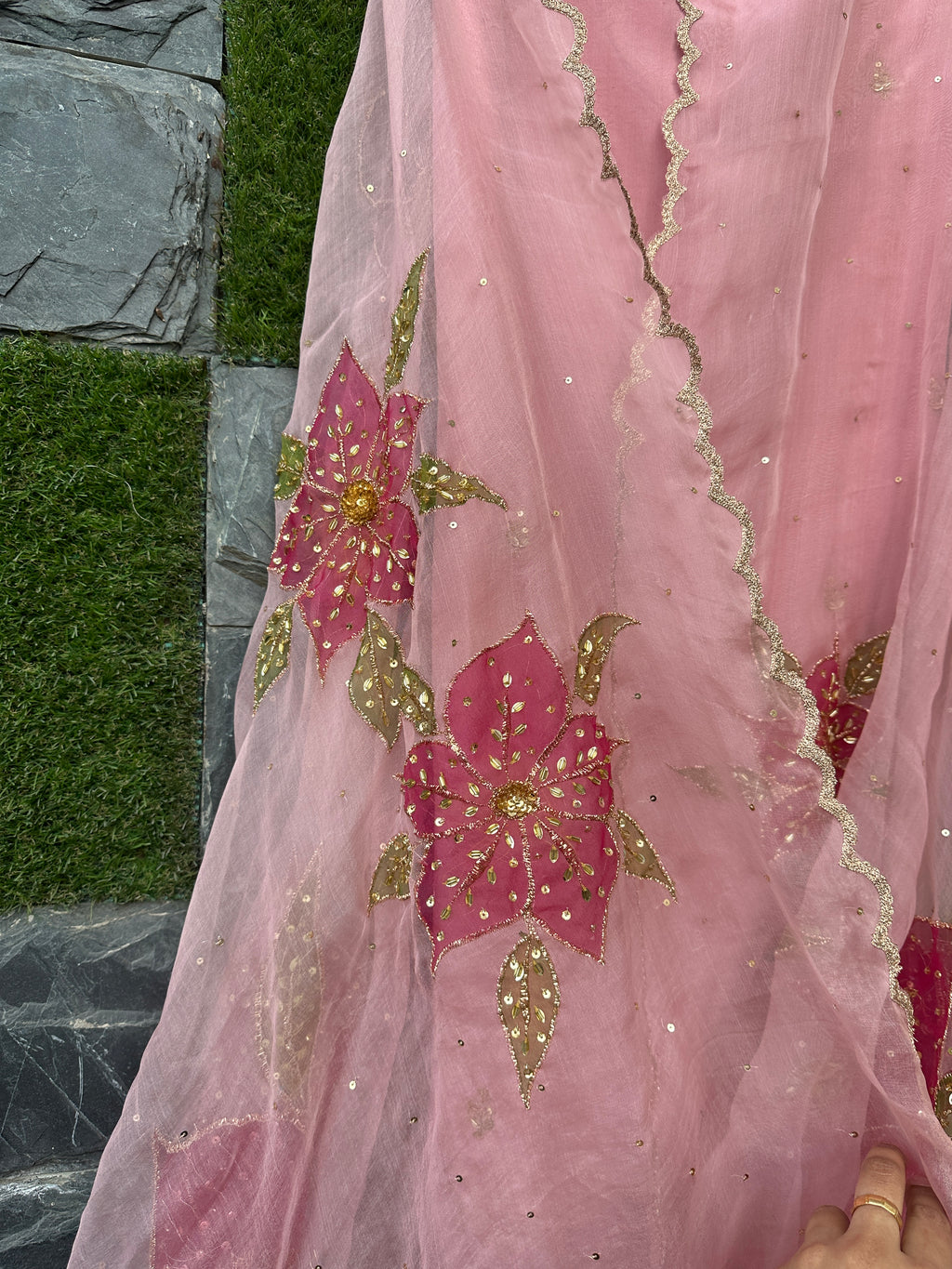 Gulaabi handpainted unstitched 3 piece set