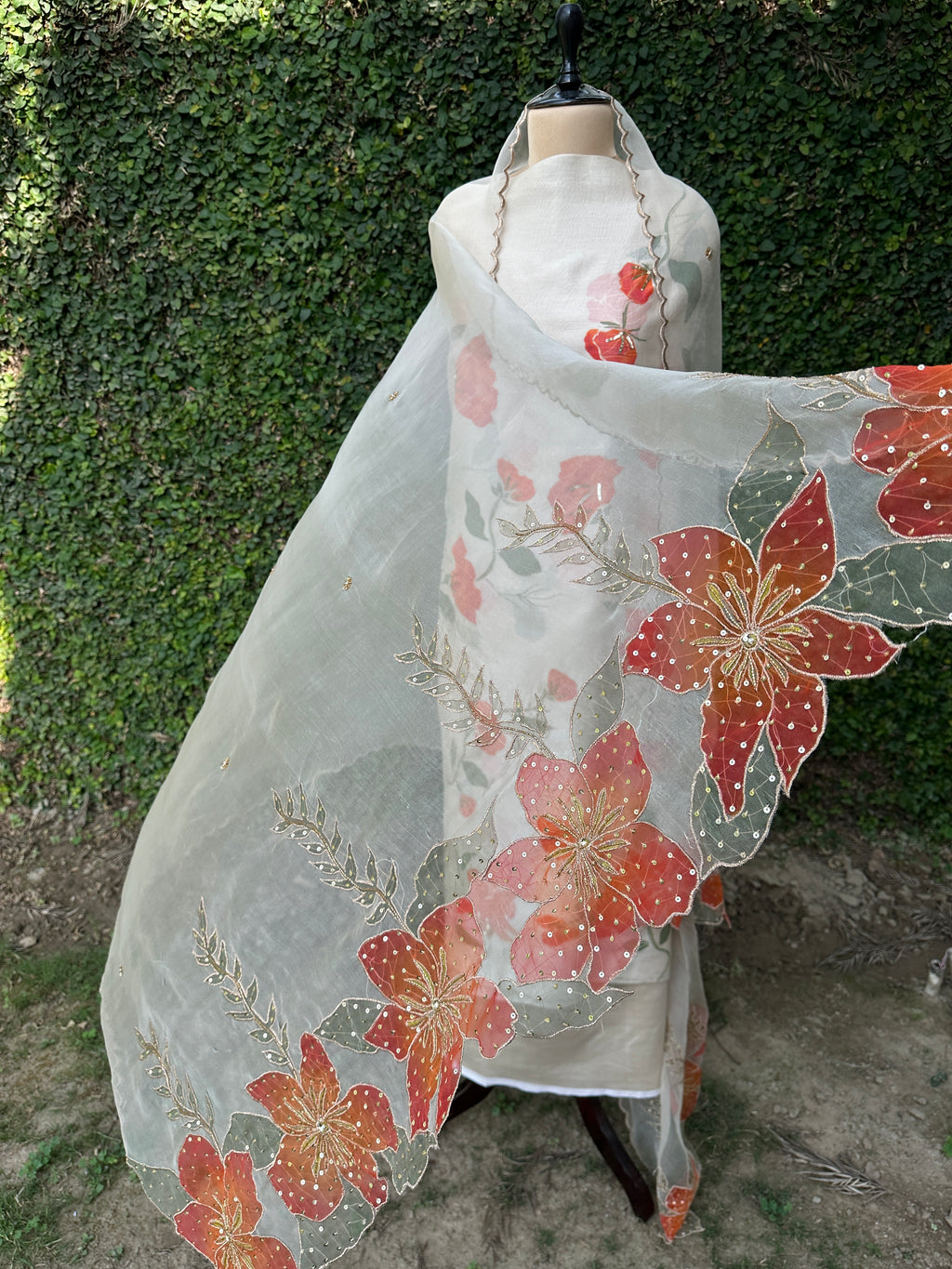 Eliya Chanderi 3 piece unstitched suit