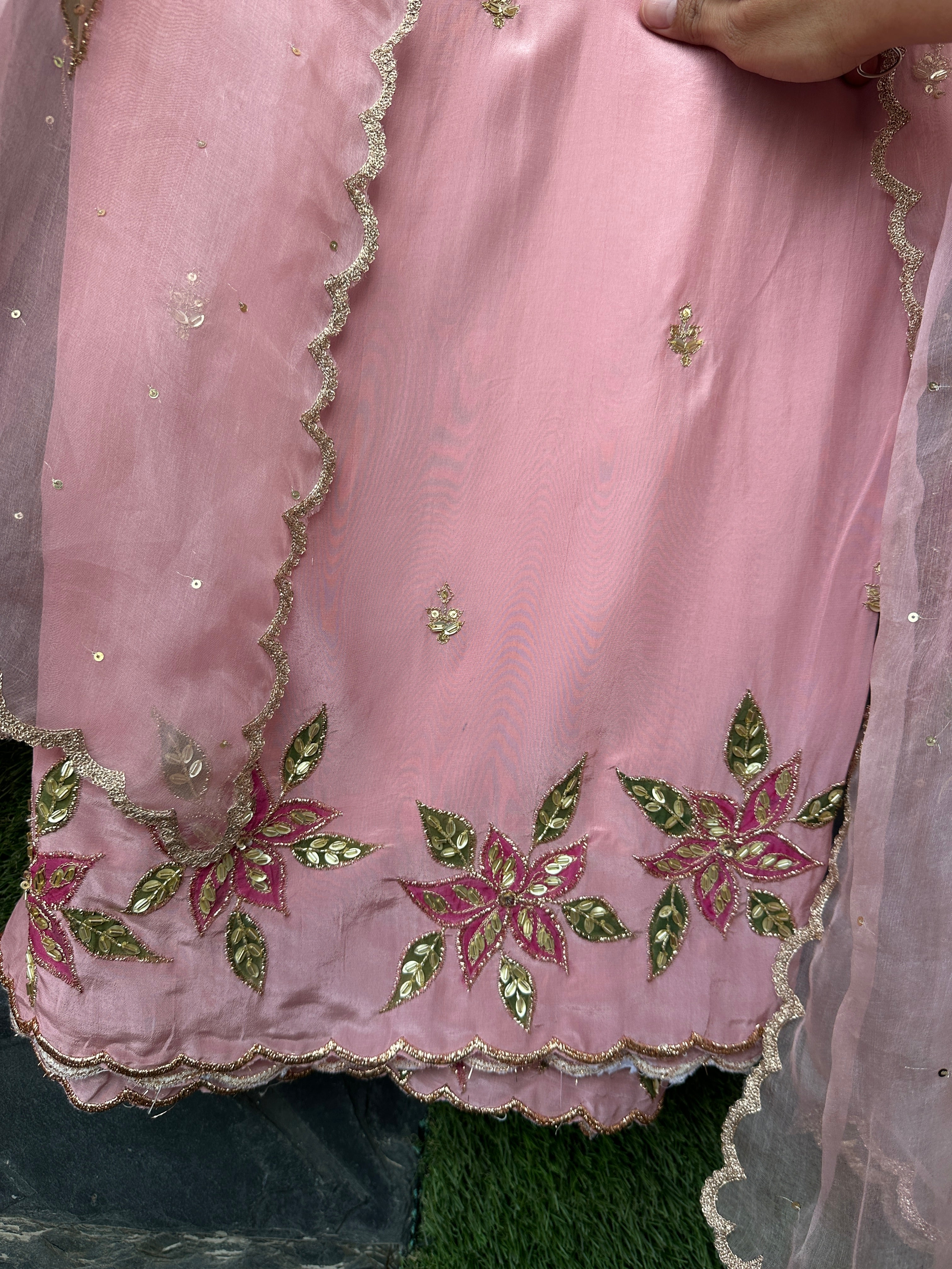 Gulaabi handpainted unstitched 3 piece set
